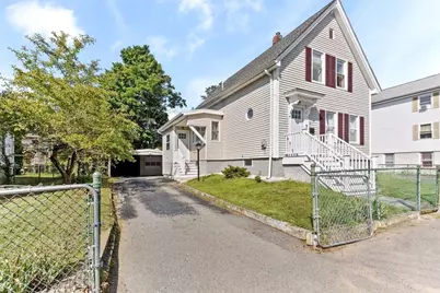 32 Cottage St, Taunton, MA 02780 - Photo 1