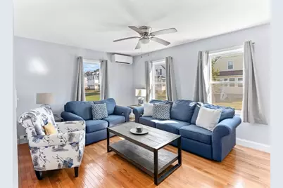 32 Cottage St, Taunton, MA 02780 - Photo 13