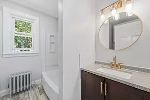 60 Barrison St, Springfield, MA 01109 - Photo 21