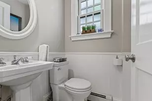 165 Thacher, Milton, MA 02186 - Photo 15