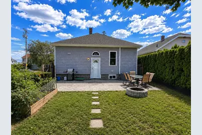 1759 Stafford Rd., Fall River, MA 02721 - Photo 3
