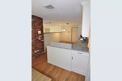 4 Blackstone St, Peabody, MA 01960 - Photo 25