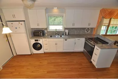 4 Blackstone St, Peabody, MA 01960 - Photo 21