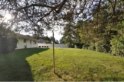 4 Blackstone St, Peabody, MA 01960 - Photo 15