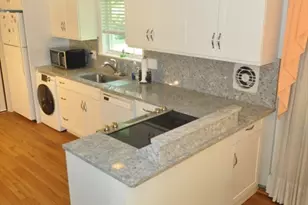 4 Blackstone St, Peabody, MA 01960 - Photo 31