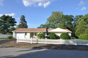 4 Blackstone St, Peabody, MA 01960 - Photo 3