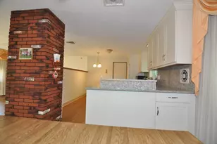 4 Blackstone St, Peabody, MA 01960 - Photo 29
