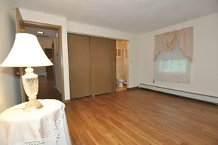 4 Blackstone St, Peabody, MA 01960 - Photo 35