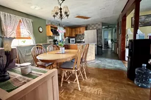 93 Marguerite St, Chicopee, MA 01020 - Photo 5