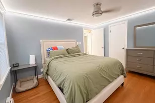 39 Lawnwood St, Springfield, MA 01119 - Photo 9
