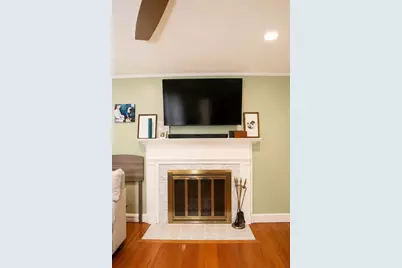 39 Lawnwood St, Springfield, MA 01119 - Photo 7