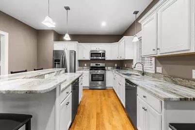 115 Cross St., Bridgewater, MA 02324 - Photo 3
