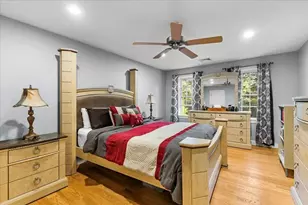 115 Cross St, Bridgewater, MA 02324 - Photo 7