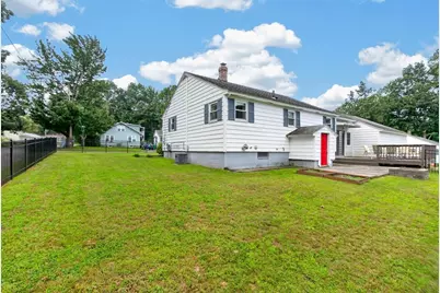 93 York Ave, Fitchburg, MA 01420 - Photo 17