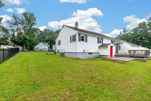 93 York Ave, Fitchburg, MA 01420 - Photo 17