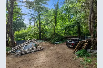 305 Warren Rd, Brimfield, MA 01010 - Photo 11