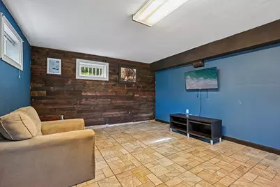 12 Barnard Rd, Lawrence, MA 01843 - Photo 9
