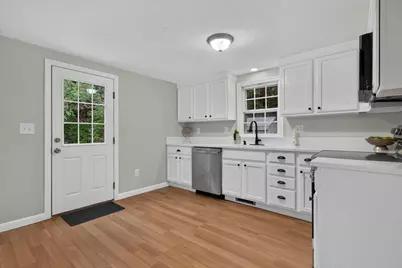 230 Race Ln, Barnstable, MA 02648 - Photo 11