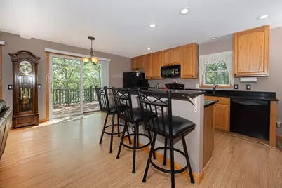 42 Lake View Blvd, Plymouth, MA 02360 - Photo 11