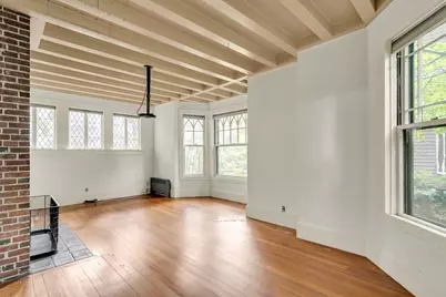 16 Harris St, Brookline, MA 02446 - Photo 13