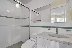 16 Harris St, Brookline, MA 02446 - Photo 21