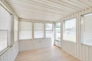 281 Chauncey Walker St, Belchertown, MA 01007 - Photo 17