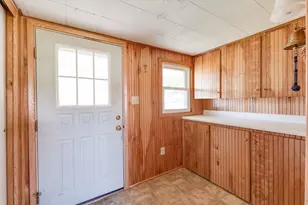 281 Chauncey Walker St, Belchertown, MA 01007 - Photo 13