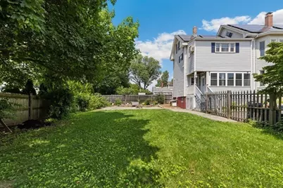 40-42 Bancroft #2, Reading, MA 01867 - Photo 23