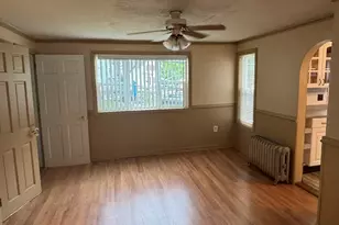 31 Woodward St, Worcester, MA 01610 - Photo 11