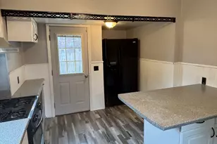 31 Woodward St, Worcester, MA 01610 - Photo 13