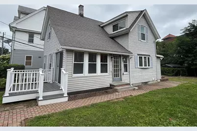 31 Woodward St, Worcester, MA 01610 - Photo 3