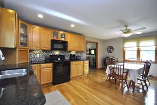 32 Brenda Ave, East Bridgewater, MA 02333 - Photo 7