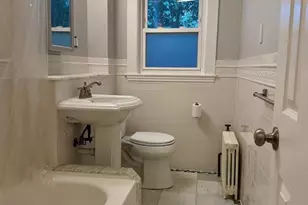243 Walnut St, Wellesley, MA 02481 - Photo 7