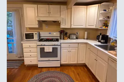 243 Walnut St #243, Wellesley, MA 02481 - Photo 5