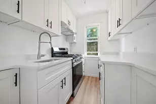 125 Gershom Ave, Lowell, MA 01854 - Photo 15