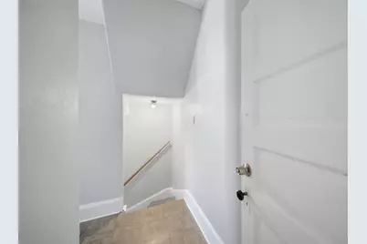 125 Gershom Ave, Lowell, MA 01854 - Photo 29