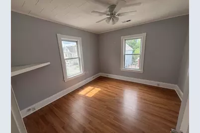 125 Gershom Ave, Lowell, MA 01854 - Photo 13