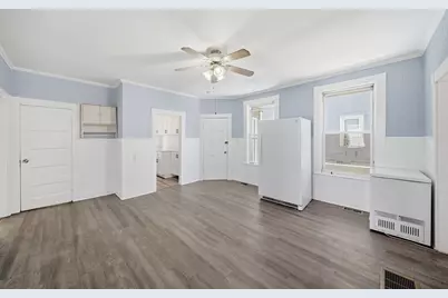 125 Gershom Ave, Lowell, MA 01854 - Photo 5