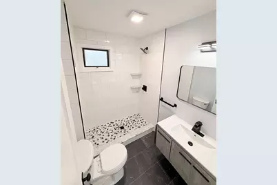 11 Thornfell St, Springfield, MA 01104 - Photo 15