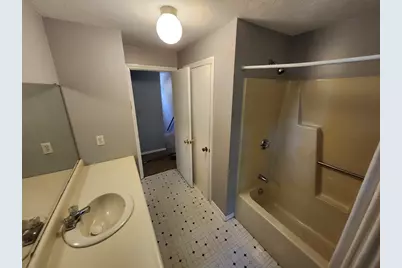 10 Concord Rd #10, Millbury, MA 01527 - Photo 21