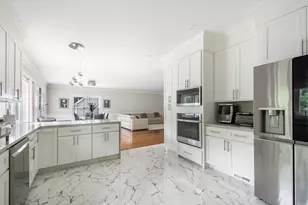 257 Prospect St, Auburn, MA 01501 - Photo 17