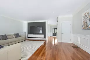 257 Prospect St, Auburn, MA 01501 - Photo 7