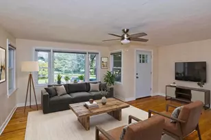 40 Hadley St, South Hadley, MA 01075 - Photo 7