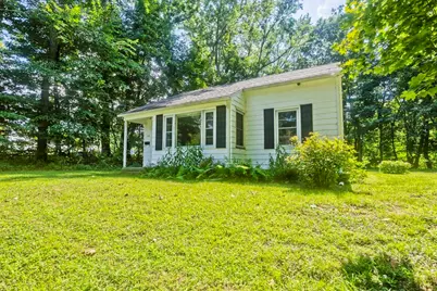 40 Hadley St, South Hadley, MA 01075 - Photo 1
