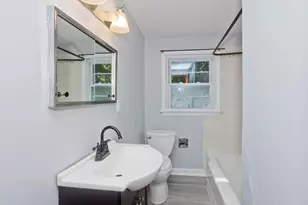 40 Hadley St, South Hadley, MA 01075 - Photo 25