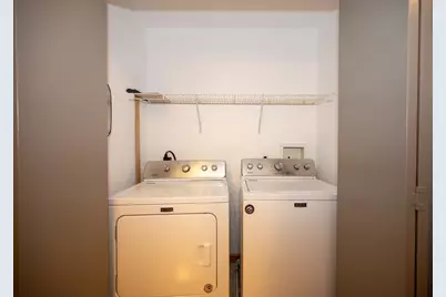 82 Valmor St, Worcester, MA 01604 - Photo 15