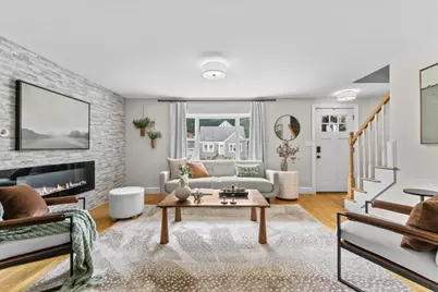 19 W Sigourney St, Lynn, MA 01905 - Photo 5