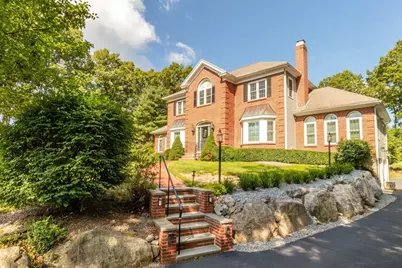 25 Windsor Dr, Foxboro, MA 02035 - Photo 3