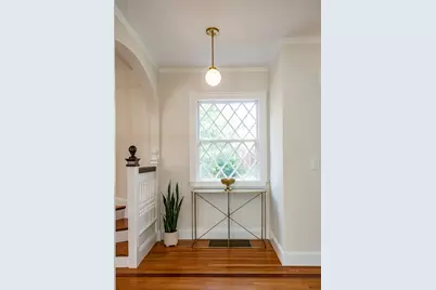 20 Hillside Ave, Medford, MA 02155 - Photo 11