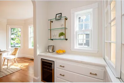 20 Hillside Ave, Medford, MA 02155 - Photo 17